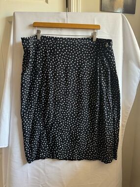 Josephine Chaus Black and White Polka Dot Skirt